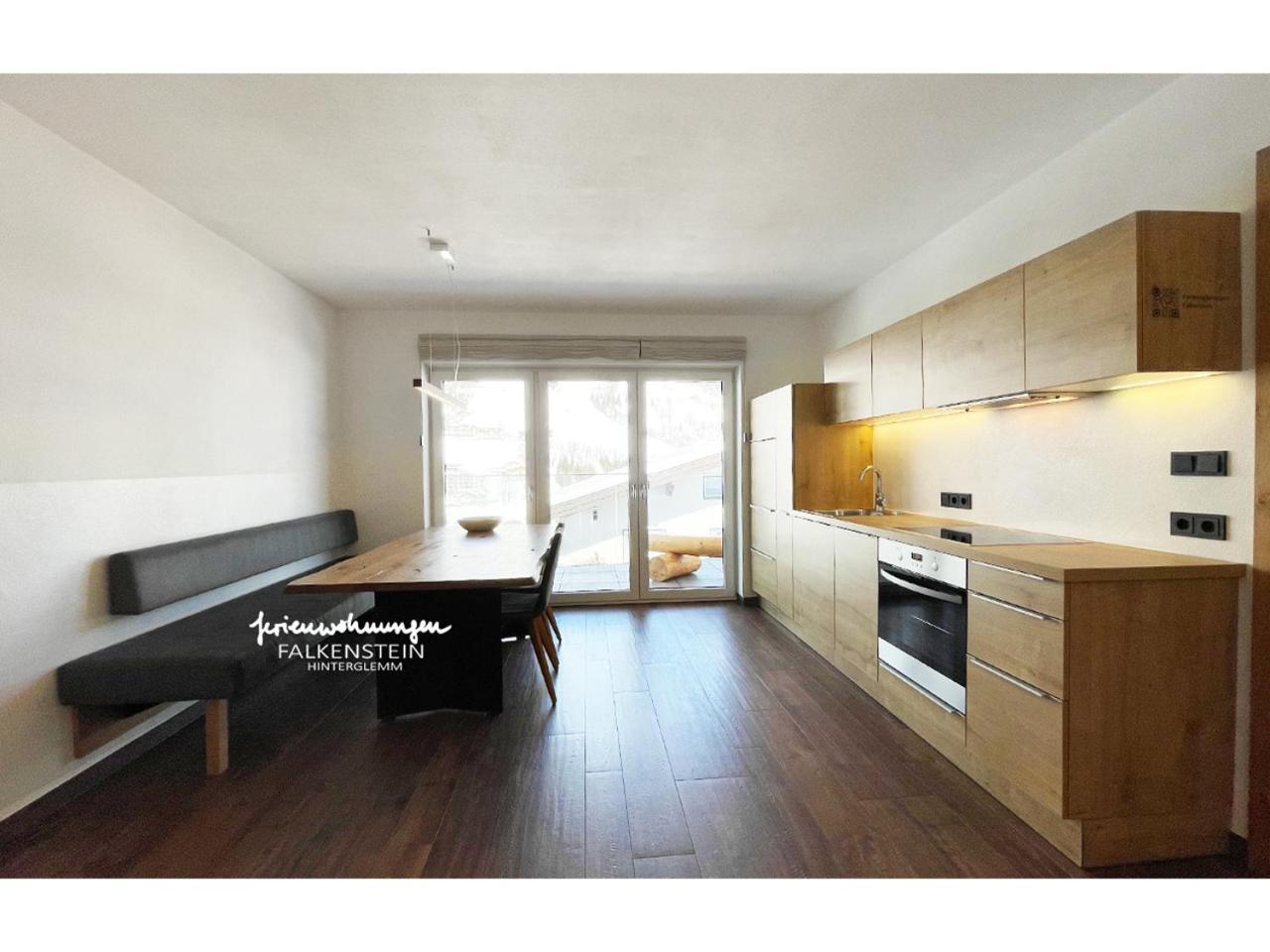 Ferienwohnungen Falkenstein Hinterglemm Saalbach-Hinterglemm Habitación foto